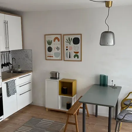 Moeblierte In Laubegast Apartment