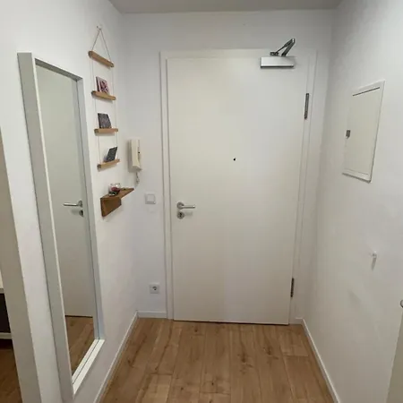 Moeblierte In Laubegast * Δρέσδη