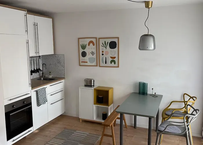 Moeblierte In Laubegast Apartment